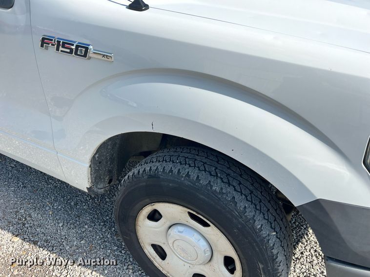 image for item NA9033 2009 Ford F150 XL  SuperCab pickup truck