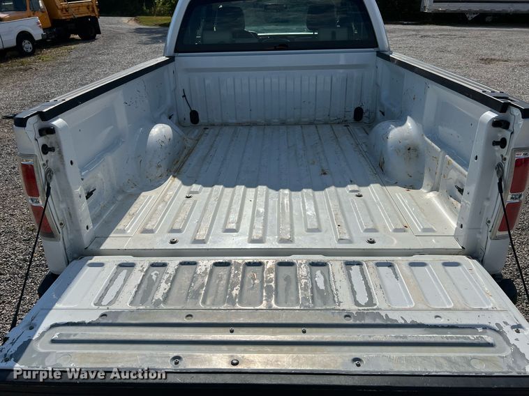 image for item NA9033 2009 Ford F150 XL  SuperCab pickup truck