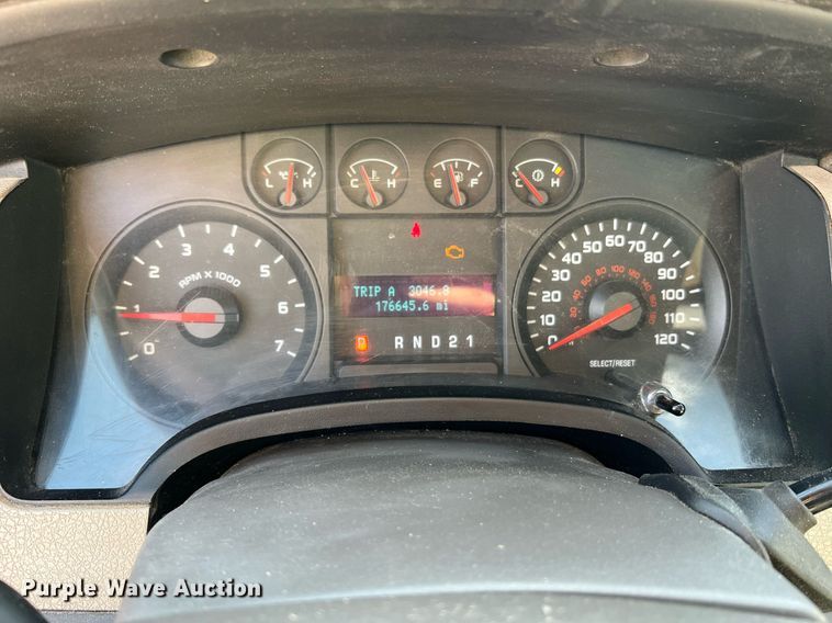 image for item NA9033 2009 Ford F150 XL  SuperCab pickup truck