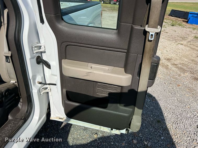 image for item NA9033 2009 Ford F150 XL  SuperCab pickup truck