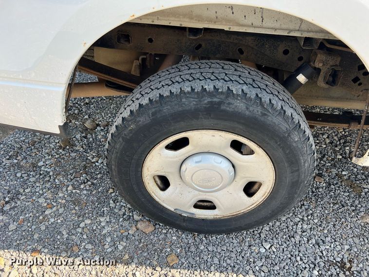 image for item NA9033 2009 Ford F150 XL  SuperCab pickup truck