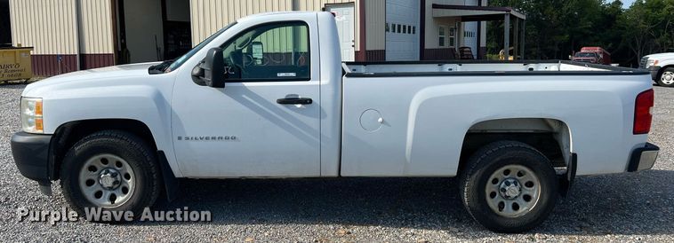 image for item NA9034 2007 Chevrolet Silverado 1500  pickup truck