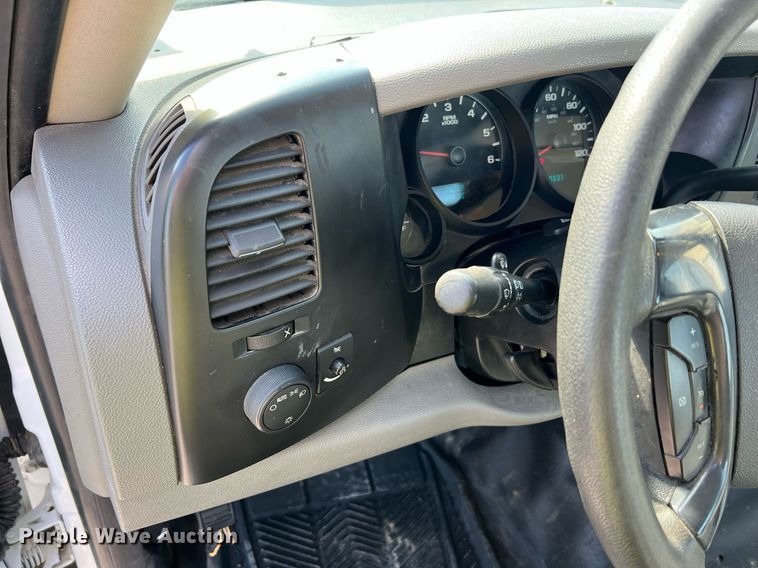 image for item NA9034 2007 Chevrolet Silverado 1500  pickup truck