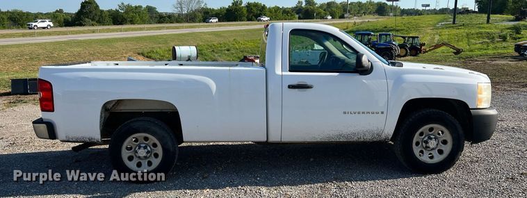 image for item NA9035 2008  Chevrolet Silverado1500  pickup truck
