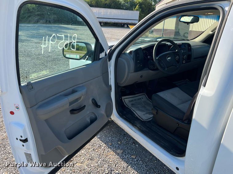 image for item NA9035 2008  Chevrolet Silverado1500  pickup truck