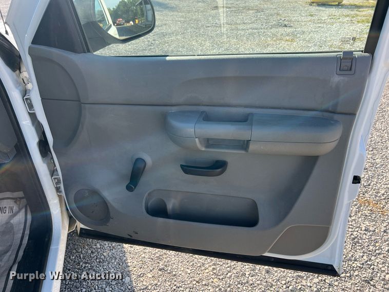 image for item NA9035 2008  Chevrolet Silverado1500  pickup truck