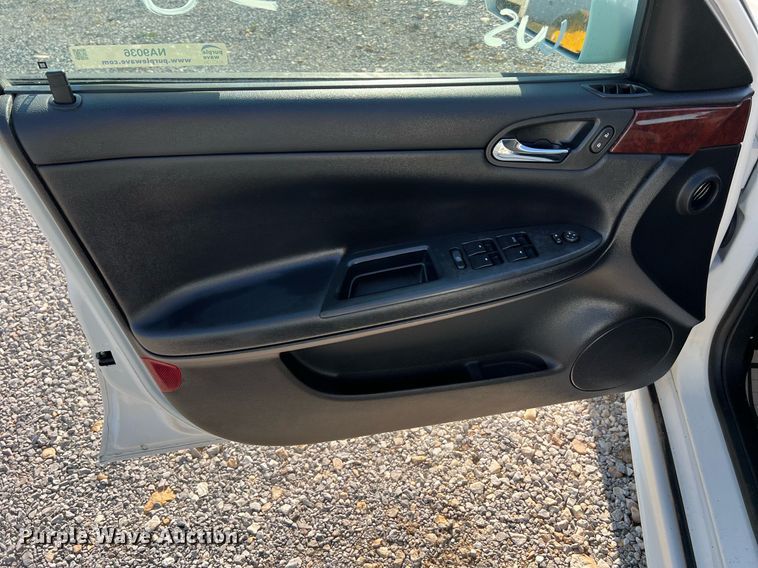 image for item NA9036 2009  Chevrolet Impala LS