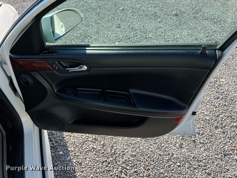 image for item NA9036 2009  Chevrolet Impala LS