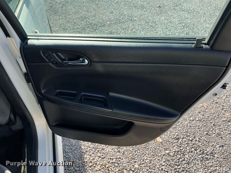 image for item NA9036 2009  Chevrolet Impala LS