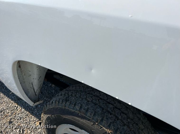 image for item NA9038 2013 Chevrolet Silverado  1500  Ext. Cab pickup truck