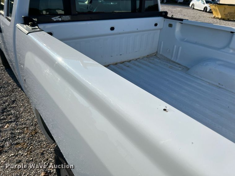 image for item NA9038 2013 Chevrolet Silverado  1500  Ext. Cab pickup truck