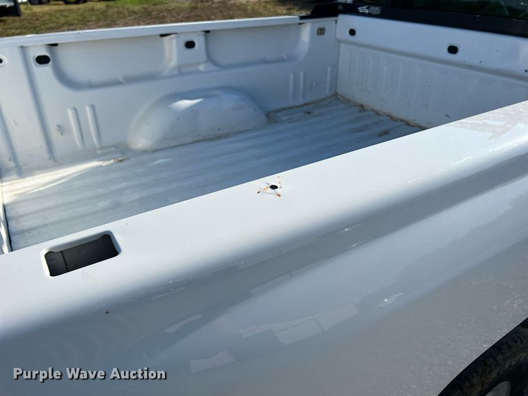 image for item NA9038 2013 Chevrolet Silverado  1500  Ext. Cab pickup truck