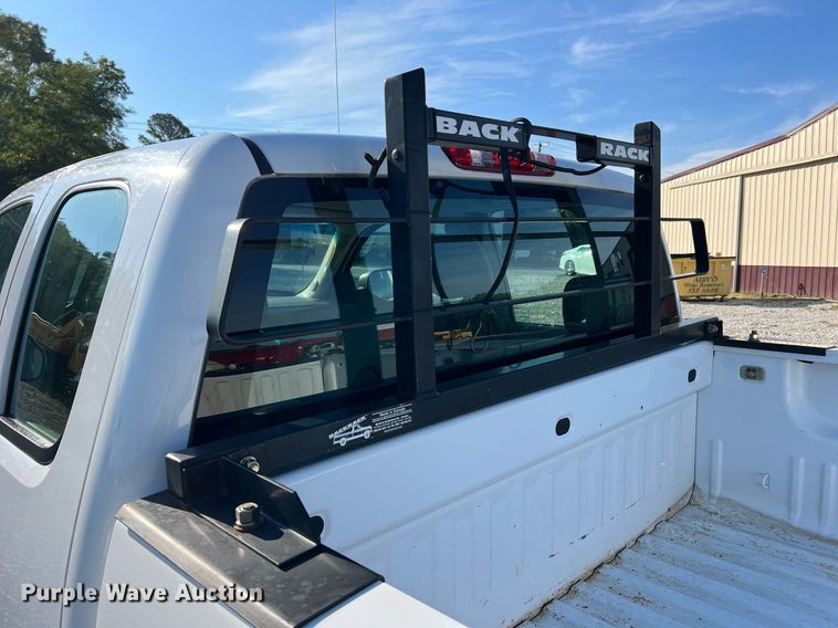 image for item NA9038 2013 Chevrolet Silverado  1500  Ext. Cab pickup truck