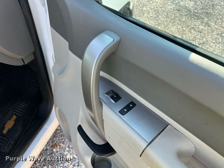 image for item NA9038 2013 Chevrolet Silverado  1500  Ext. Cab pickup truck