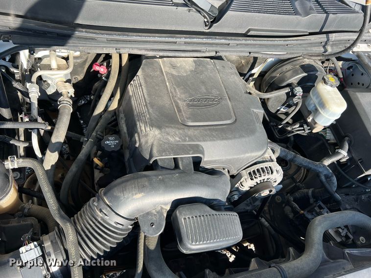 image for item NA9038 2013 Chevrolet Silverado  1500  Ext. Cab pickup truck