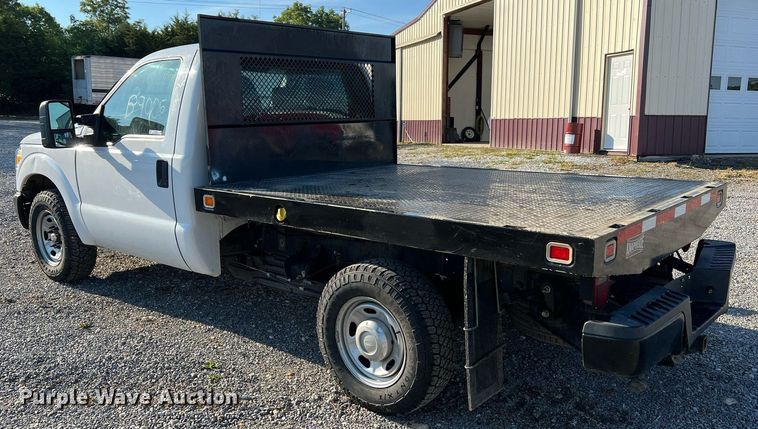 image for item NA9039 2015  Ford F250 Super Duty XL  flatbed pickup truck