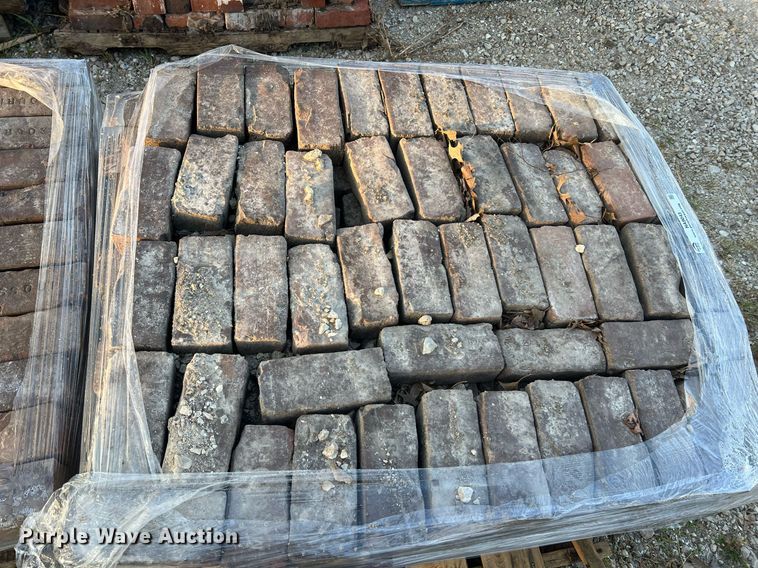image for item NA9043 (7) pallets of bricks