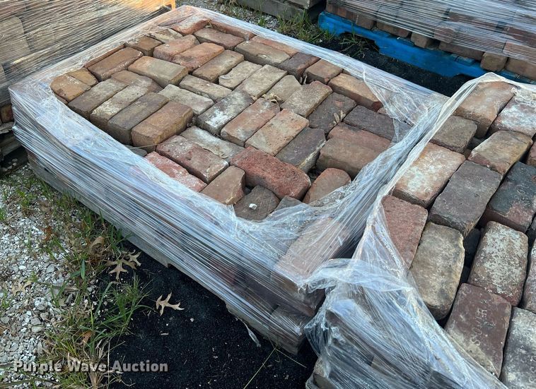 image for item NA9045 (5) pallets of bricks