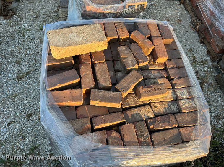 image for item NA9045 (5) pallets of bricks