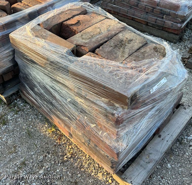 image for item NA9045 (5) pallets of bricks
