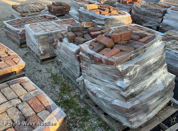 image for item NA9046 (5) pallets of bricks