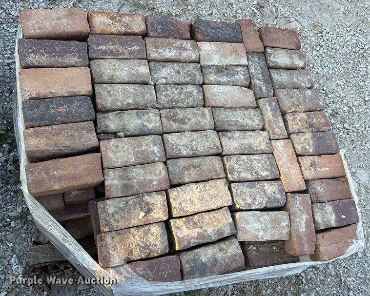 image for item NA9046 (5) pallets of bricks