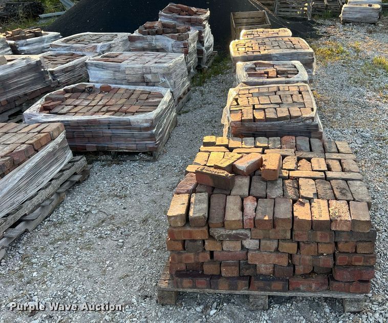 image for item NA9047 (5) pallets of bricks
