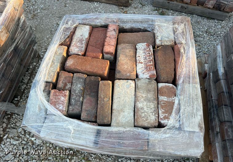 image for item NA9047 (5) pallets of bricks