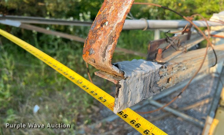 image for item NA9048 Federal Signal Corporation 2T22A  tornado siren