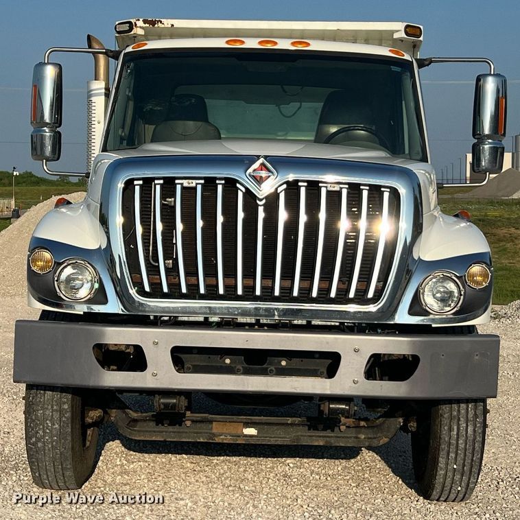 image for item NA9051 2011 International WorkStar 7300  dump truck
