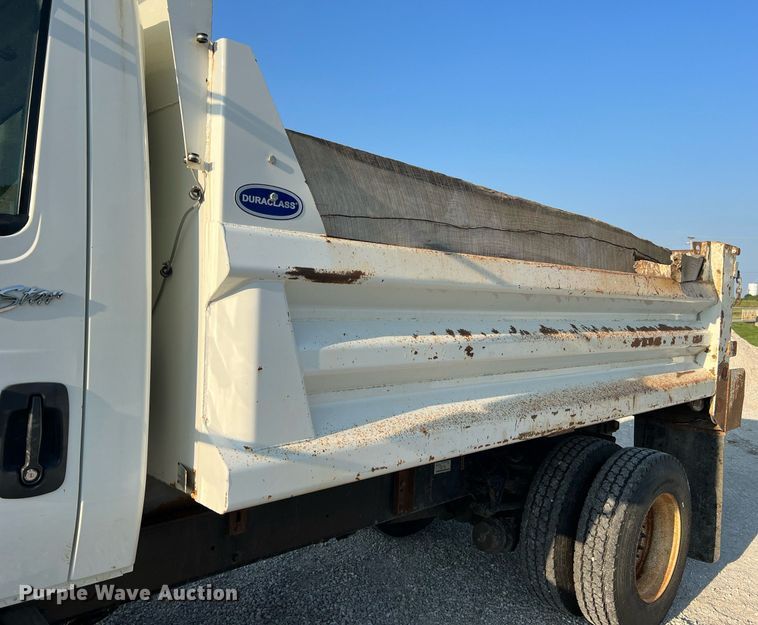 image for item NA9051 2011 International WorkStar 7300  dump truck