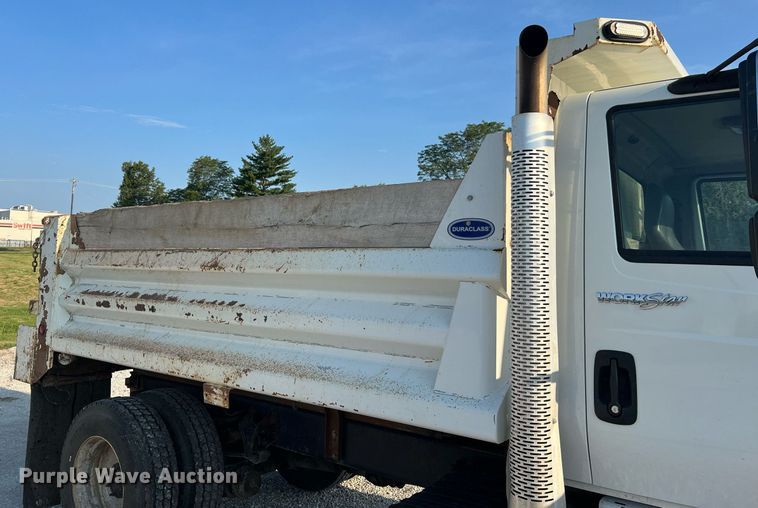 image for item NA9051 2011 International WorkStar 7300  dump truck