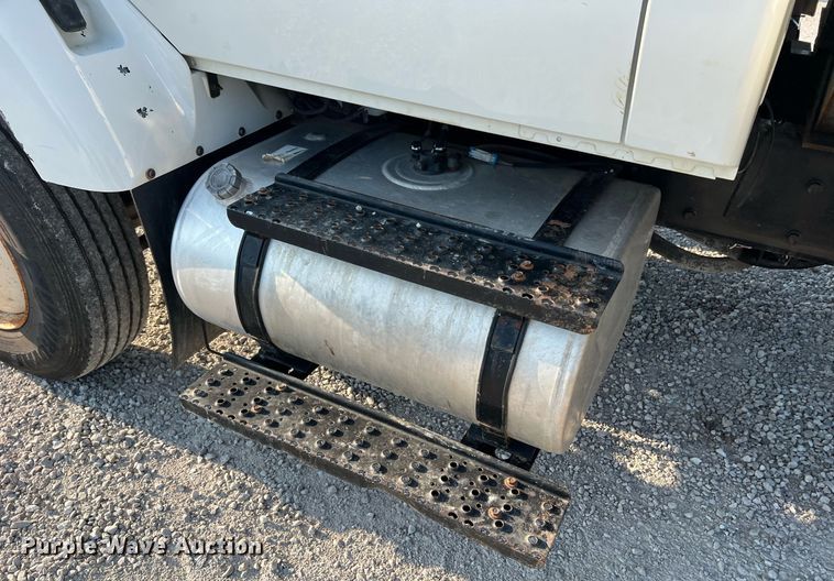 image for item NA9051 2011 International WorkStar 7300  dump truck