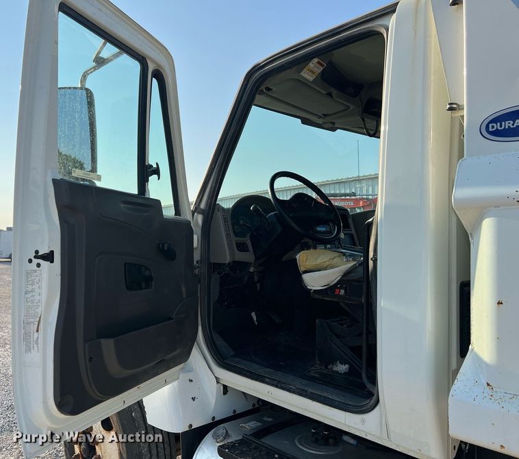 image for item NA9051 2011 International WorkStar 7300  dump truck