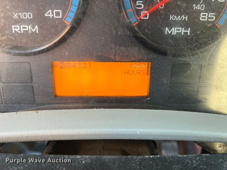 image for item NA9051 2011 International WorkStar 7300  dump truck