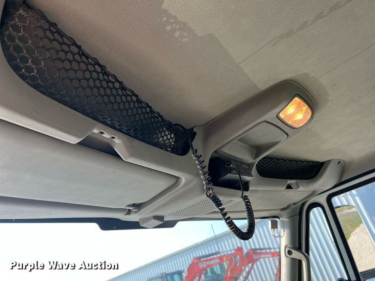 image for item NA9051 2011 International WorkStar 7300  dump truck