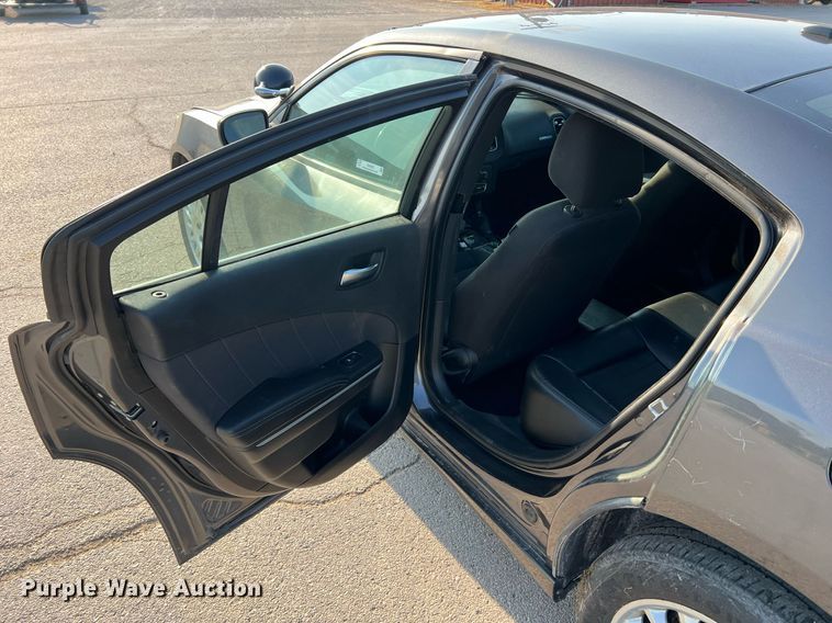 image for item NA9053 2019 Dodge Charger Police