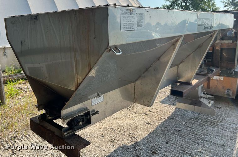 image for item NA9054 SaltDogg  salt spreader