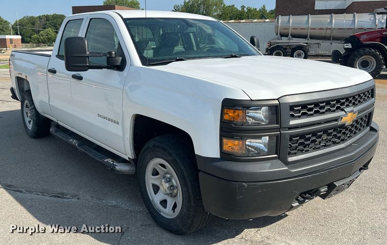image for item NA9055 2015 Chevrolet Silverado 1500  Double Cab pickup truck