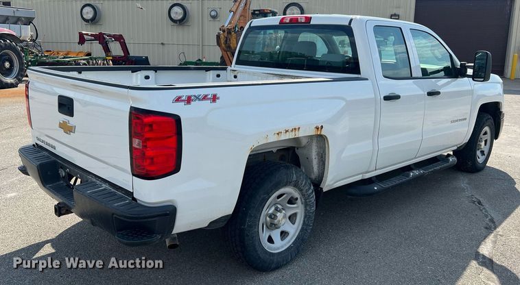 image for item NA9055 2015 Chevrolet Silverado 1500  Double Cab pickup truck