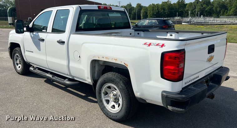image for item NA9055 2015 Chevrolet Silverado 1500  Double Cab pickup truck