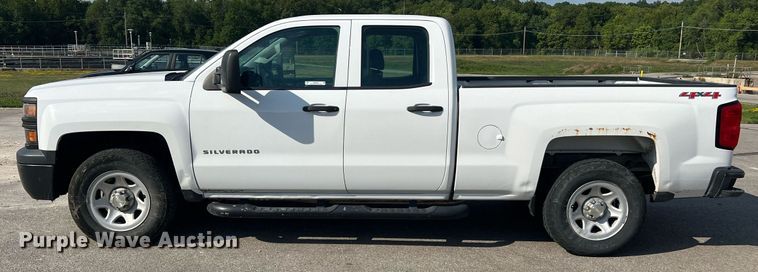 image for item NA9055 2015 Chevrolet Silverado 1500  Double Cab pickup truck