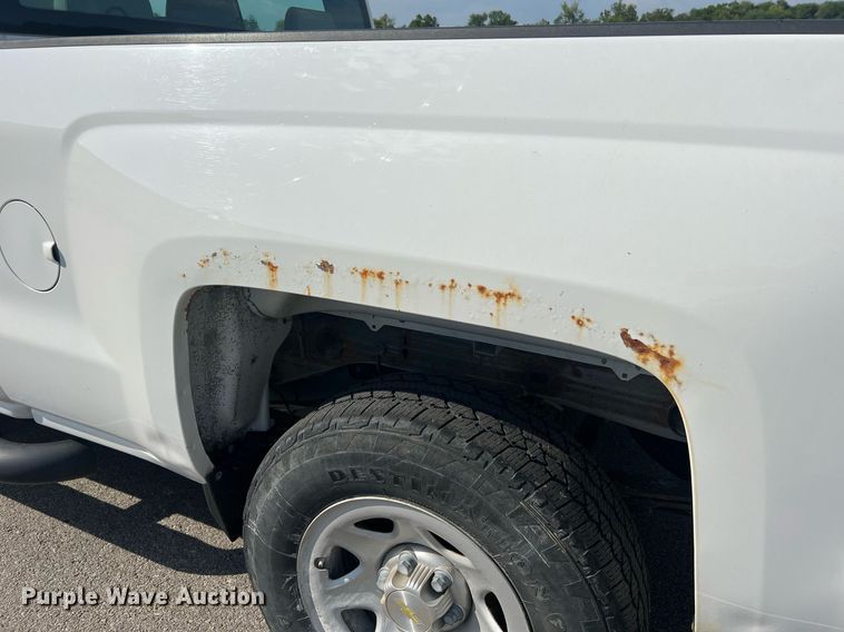 image for item NA9055 2015 Chevrolet Silverado 1500  Double Cab pickup truck