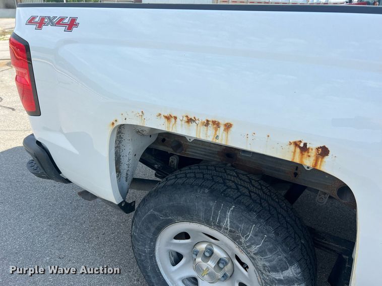 image for item NA9055 2015 Chevrolet Silverado 1500  Double Cab pickup truck