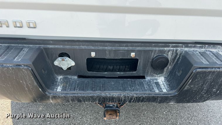 image for item NA9055 2015 Chevrolet Silverado 1500  Double Cab pickup truck