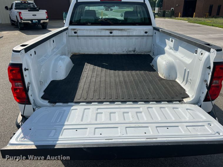 image for item NA9055 2015 Chevrolet Silverado 1500  Double Cab pickup truck