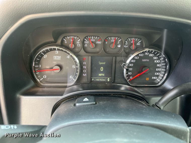 image for item NA9055 2015 Chevrolet Silverado 1500  Double Cab pickup truck