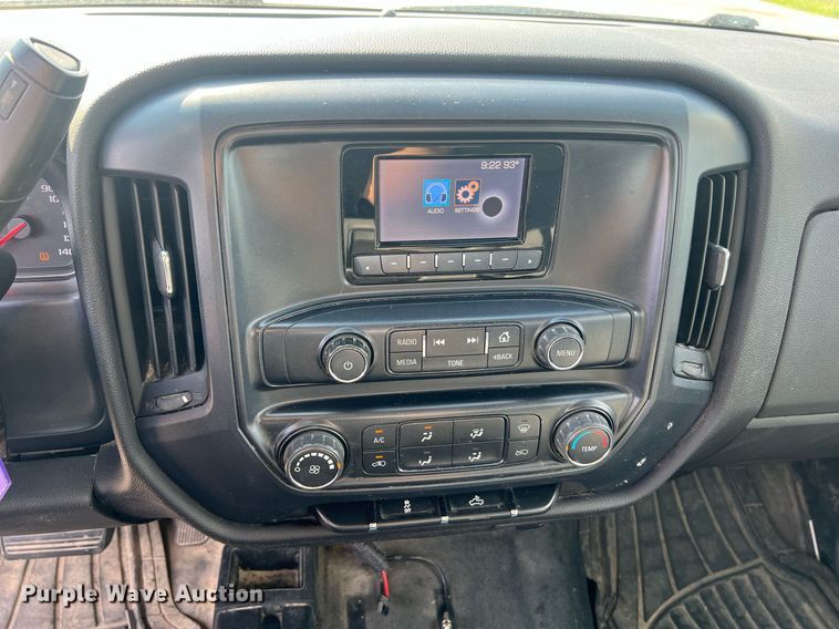 image for item NA9055 2015 Chevrolet Silverado 1500  Double Cab pickup truck