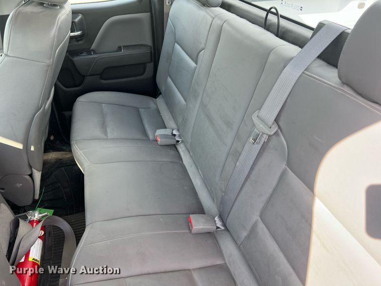 image for item NA9055 2015 Chevrolet Silverado 1500  Double Cab pickup truck