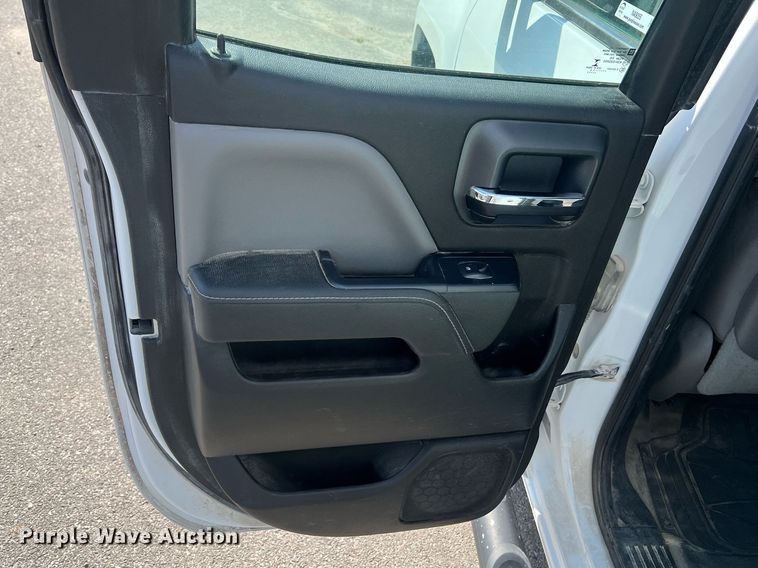 image for item NA9055 2015 Chevrolet Silverado 1500  Double Cab pickup truck